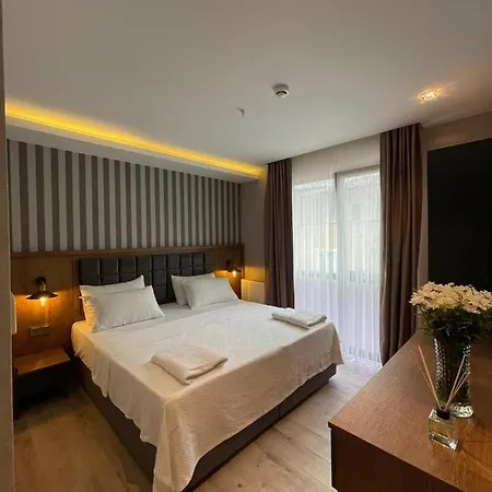 Aparthotel Dedehan Golden Plaza